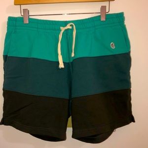 ⛳️⛳️Men’s Todd Snyder for Champion color block French terry shirts. Size L.